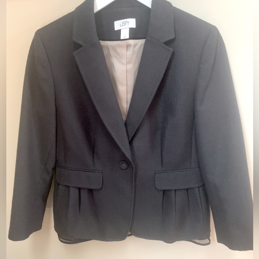 LOFT Jacket with Ruffle Trim Gray Size 4